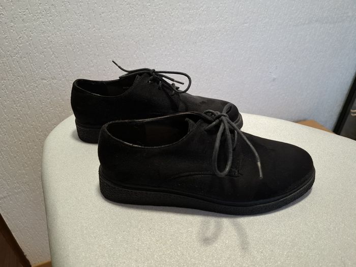 Belles chaussures derby femme G'Woman daim noir 39 comme neuves - photo numéro 9