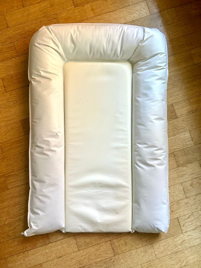 Matelas à langer verbaudet + 2 housses - TBE - photo numéro 5