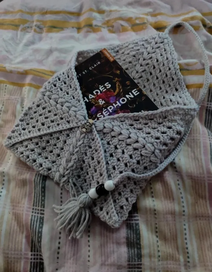 Pochette livre Broché grise neuf