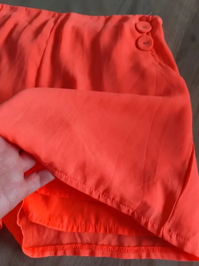 Short d'été 42 flashy coloré - photo numéro 2