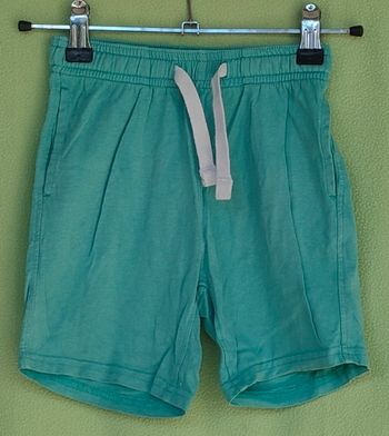 Short Kiabi taille 6 ans