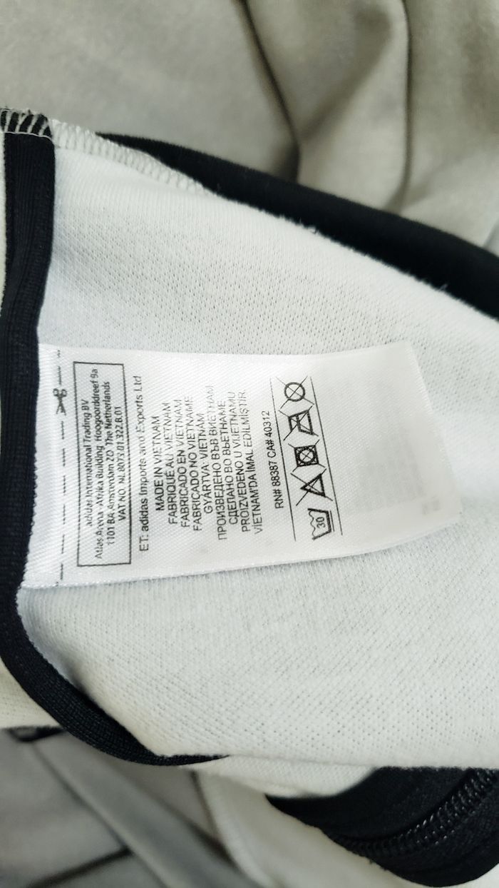 Sweat à Capuche Adidas Original pour Femme Taille 36-38 - photo numéro 4