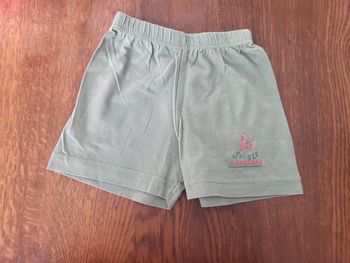 1 short garçon 6 mois 