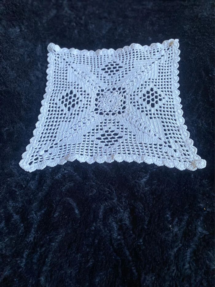 Vintage napperon crochet carré blanc - photo numéro 5