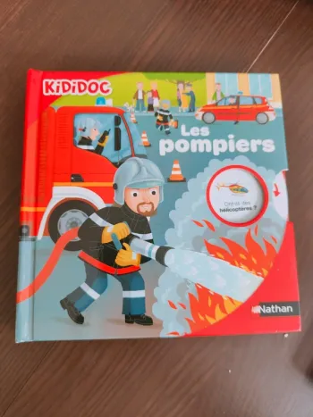 Livre Kididoc Les pompiers