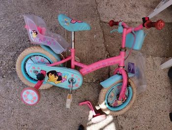 Vélo dora 12 pouces avec petites roues et panier