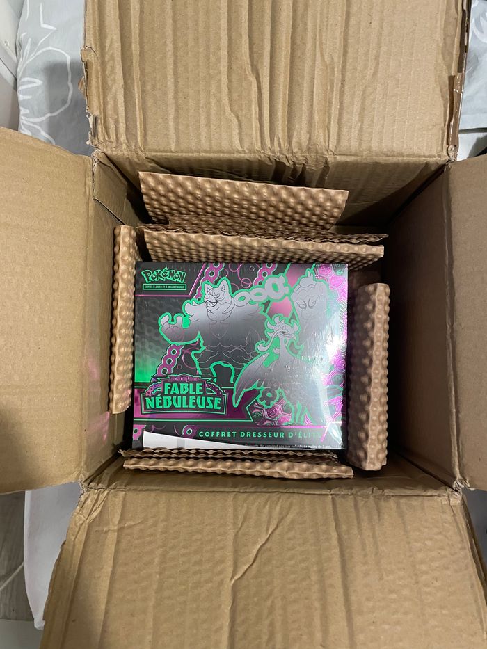 Coffret Dresseur d'Élite Pokémon - Fable Nébuleuse (ETB) - photo numéro 7