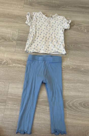 Ensemble Kiabi bébé fille taille 24 m
