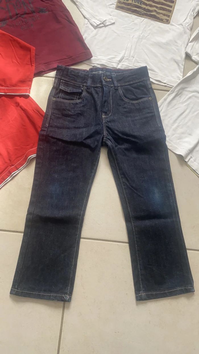Lot vêtements T 5 ans - photo numéro 6