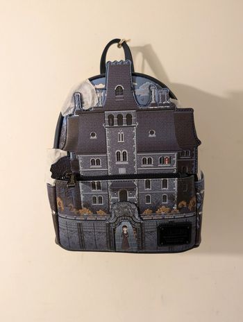 Loungefly : Mercredi Nevermore academy