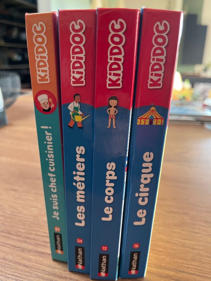 Lot de Livres kididoc / le cirque / Le corps  / Les métiers  / Je suis cuisinier - photo numéro 2