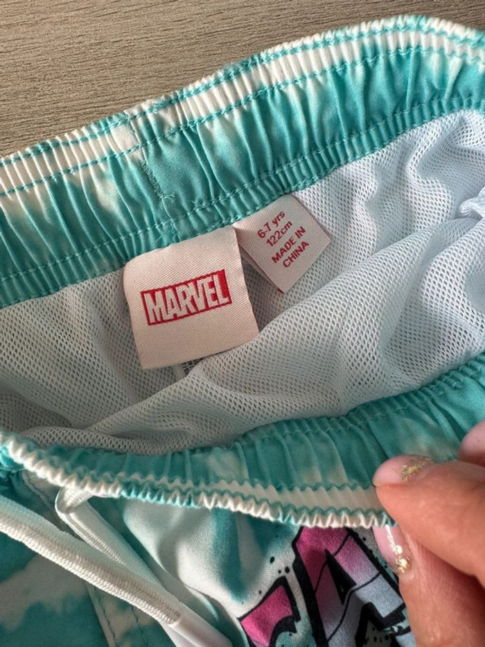 Short de bain Avengers Marvel captain america 6/7ans - photo numéro 2