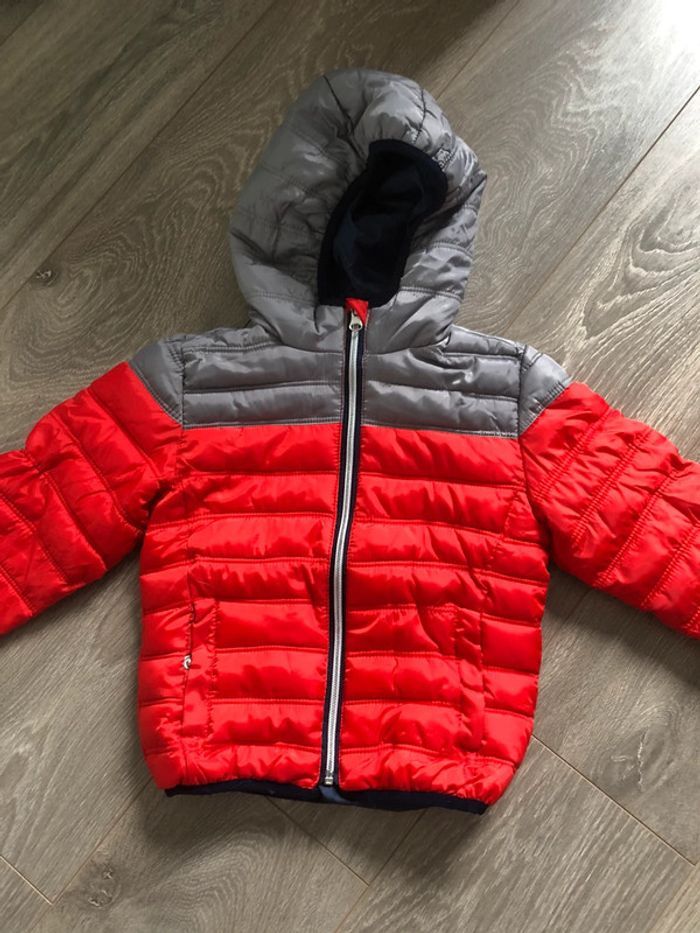 Manteau Anorak Doudoune parka de la marque Mango MNG taille 5/6 ans - photo numéro 2