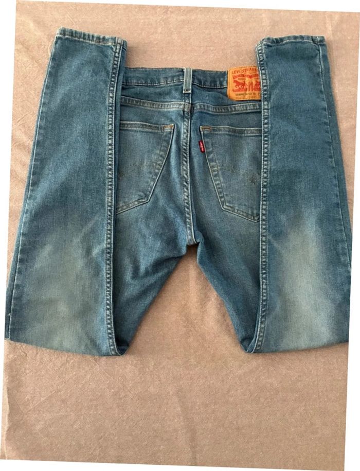 Jeans Levis skinny taper W29L32 bleu comme neuf - photo numéro 6