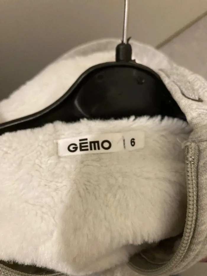 Veste capuche chaude fille 6 ans - photo numéro 4