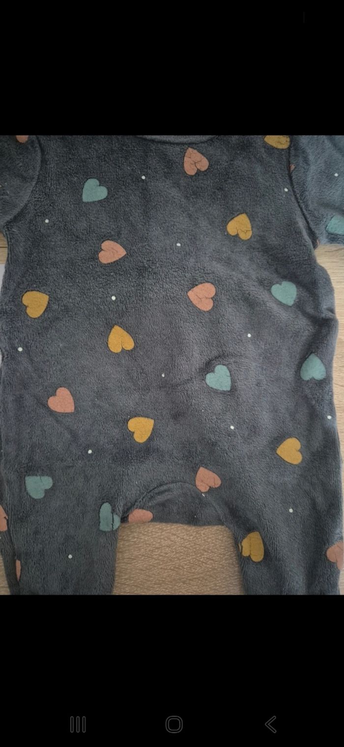 Pyjamas coeur 1 mois - photo numéro 3