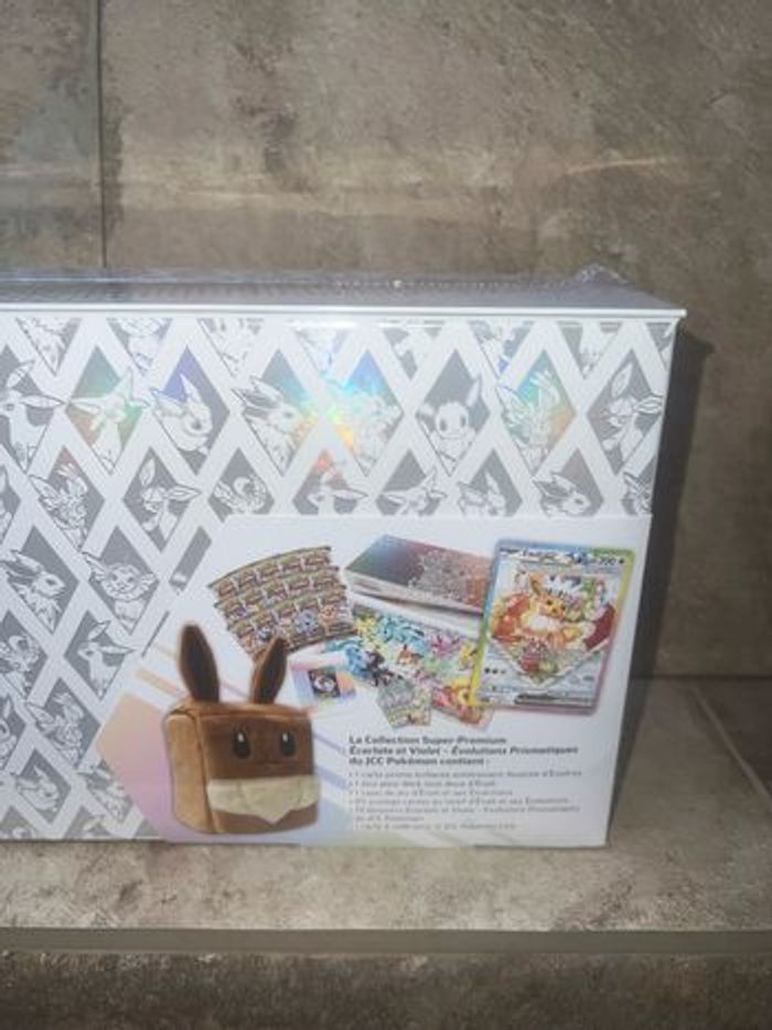 Coffret super premium collection evolutions prismatiques EV 8.5 - photo numéro 10