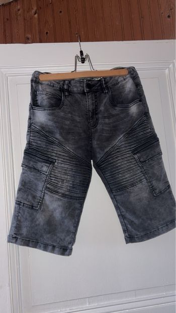 Short en jeans réglable