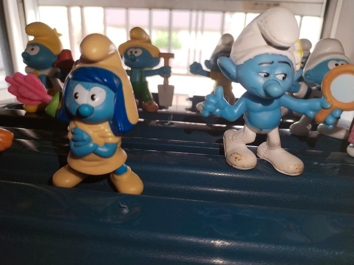 Lot de 10 petites figurines de schtroumpfs - photo numéro 8