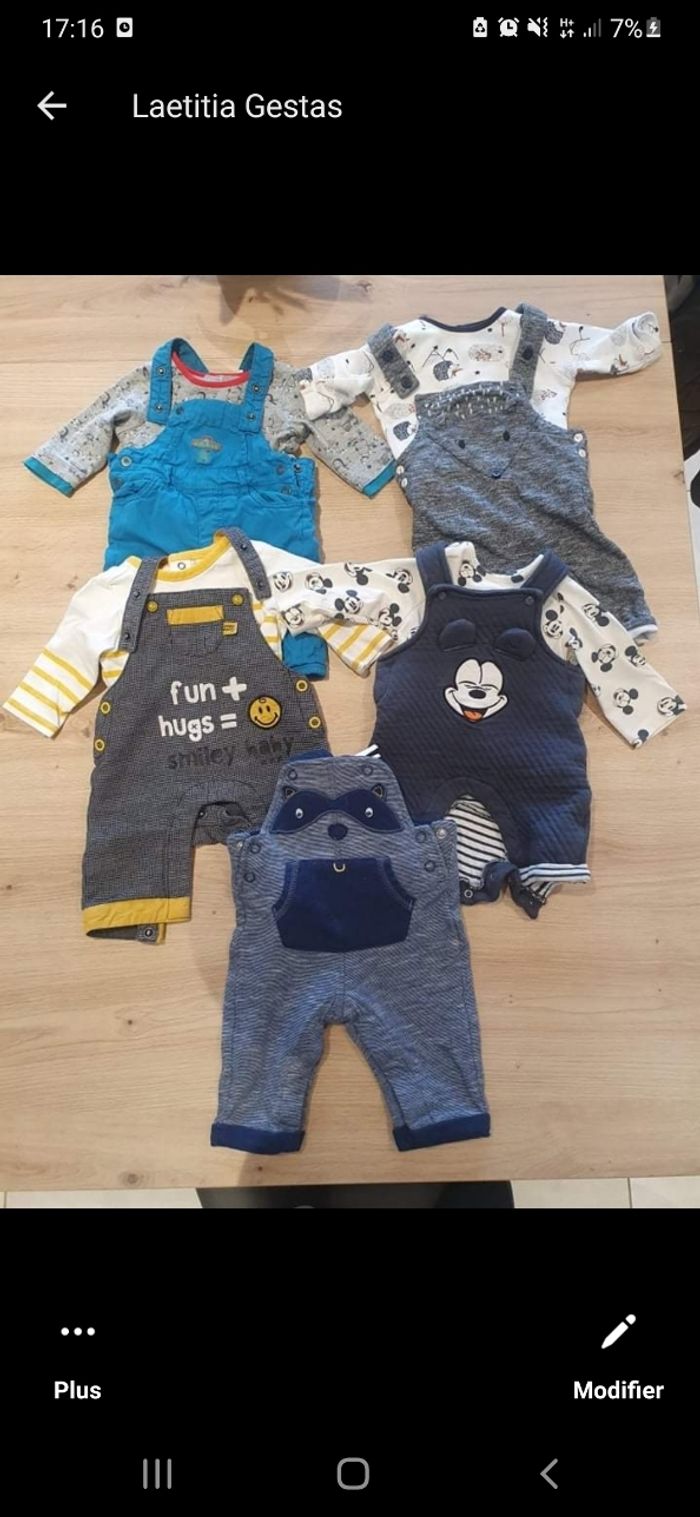 Plusieurs ensemble garçon