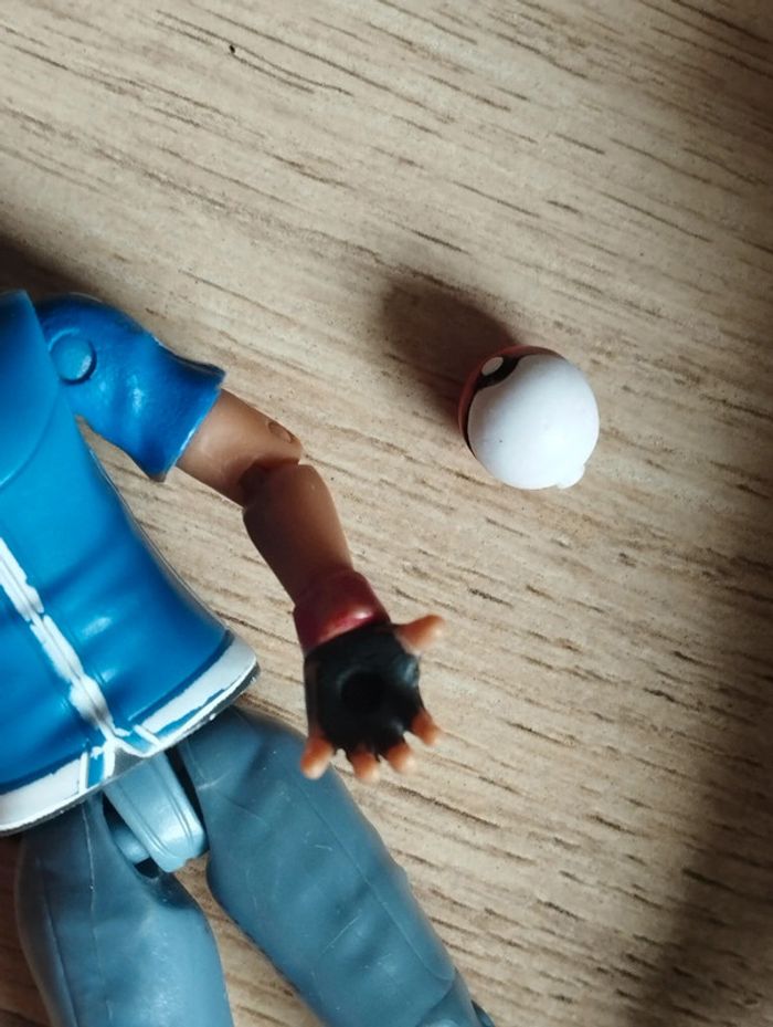 Lot pokémon Bandai et tomy Nintendo officiel - photo numéro 20