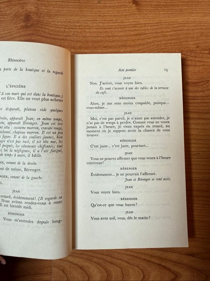 Livre rhinocéros d’Eugene Ionesco - photo numéro 5