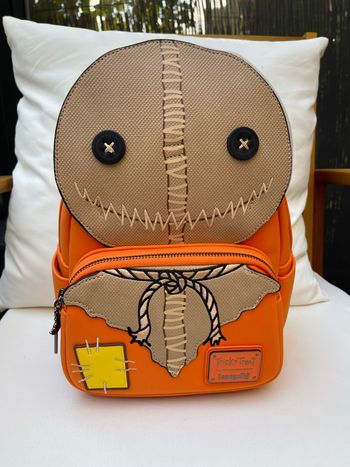 Trick or treat - Mini sac à dos LoungeFly "Sam cosplay "