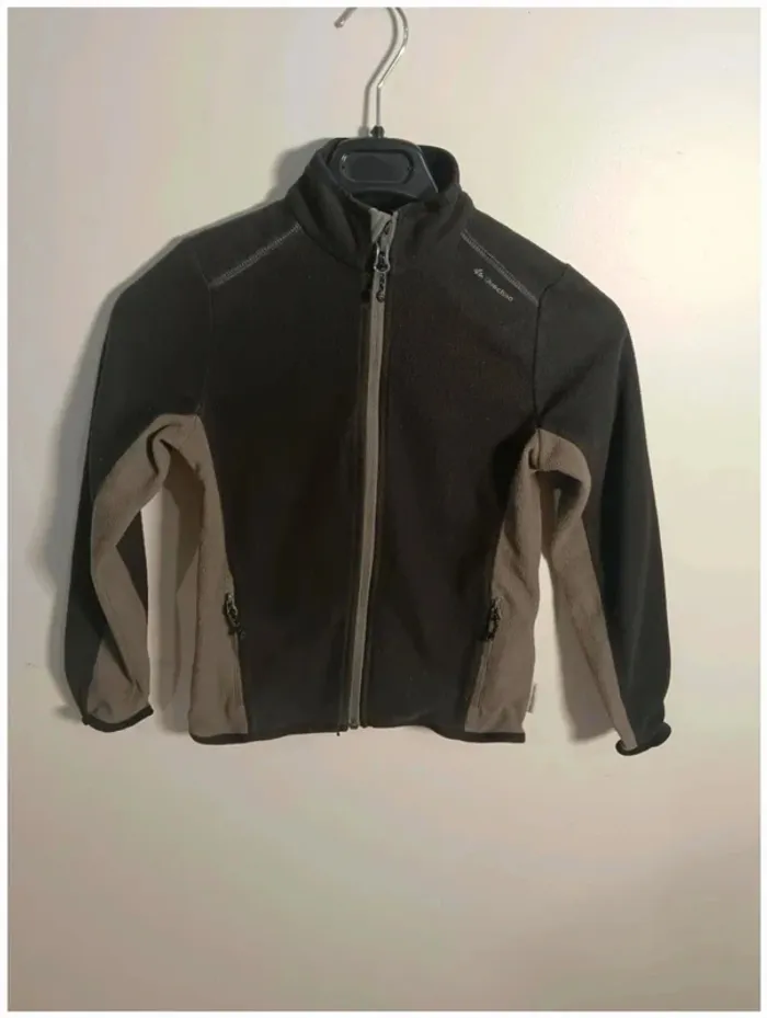 C12 polaire noir quechua 8 ans