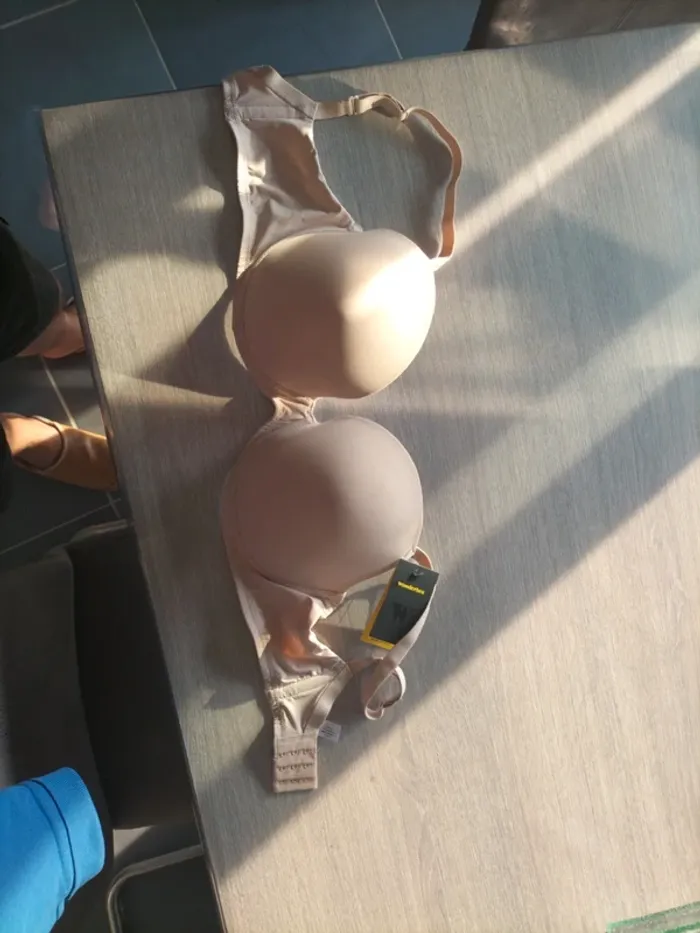 Soutien gorge neuf Wonderbra
