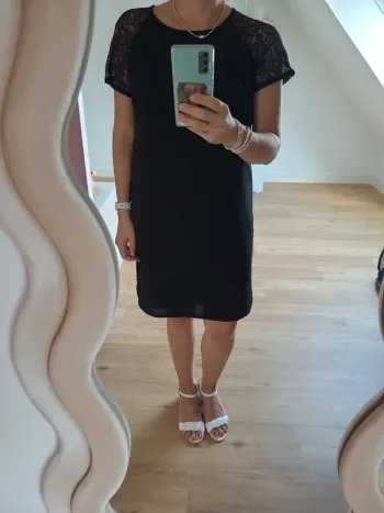 Robe noir