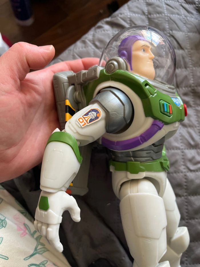 Buzz l’éclair Lightyear Large Scal HJJ34 - photo numéro 7