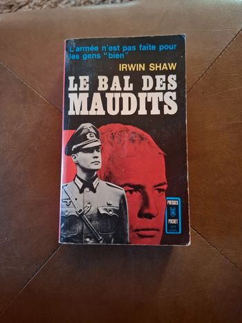 Le bal des maudits