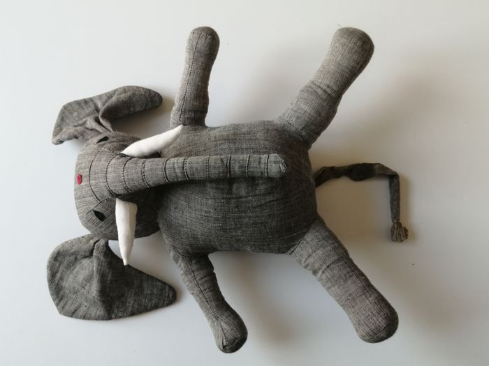 peluche éléphant - photo numéro 5