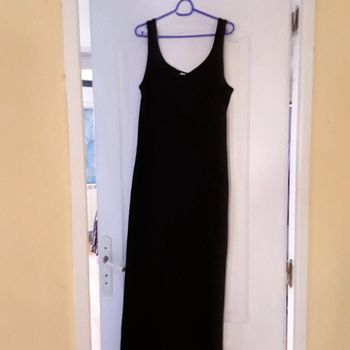 Robe longue noire taille M