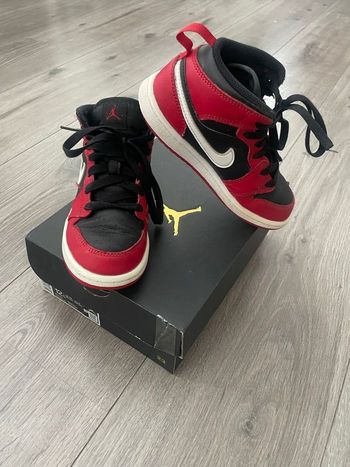 Air Jordan 1 mid (Ps) GYM Red black white 3O