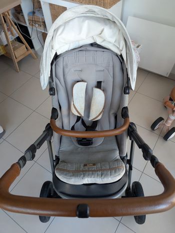 Poussette joie aeria