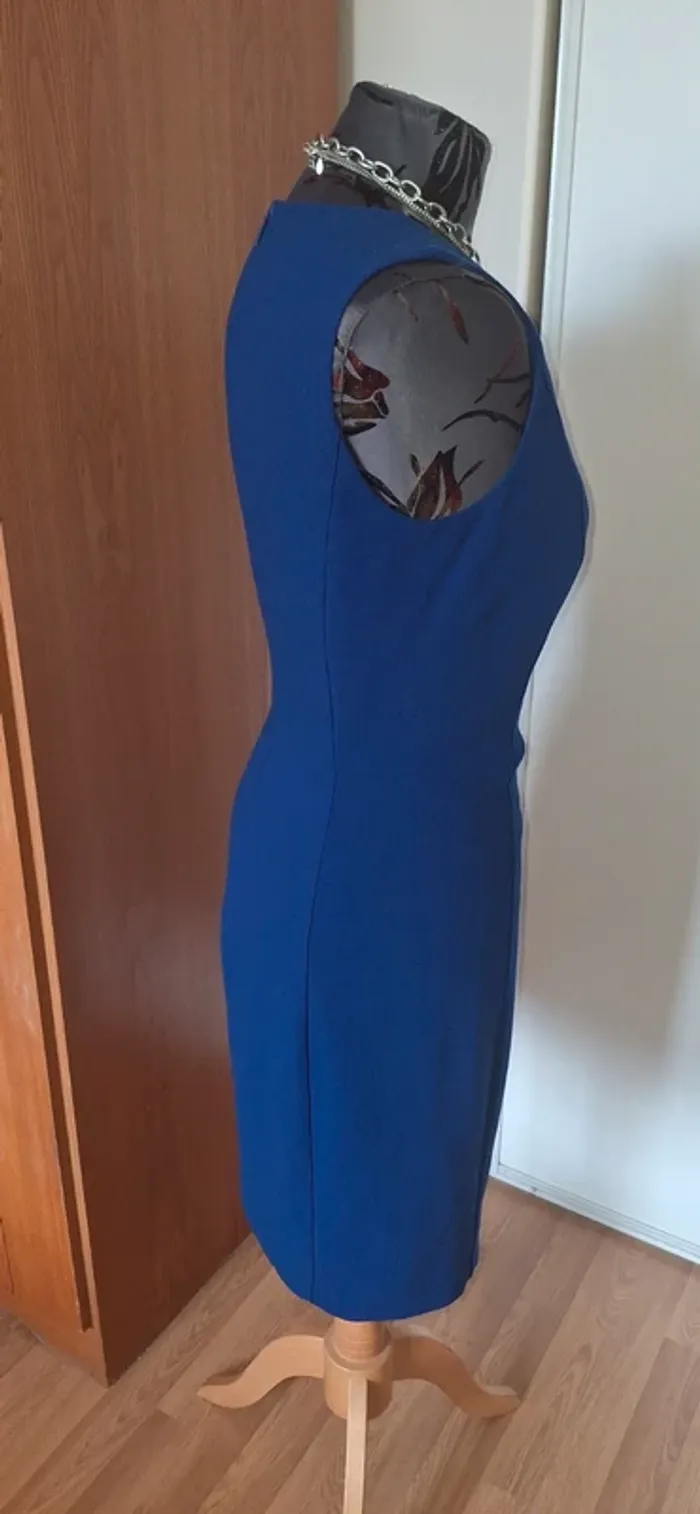 Robe moulante mango bleu électrique taille m - photo numéro 3