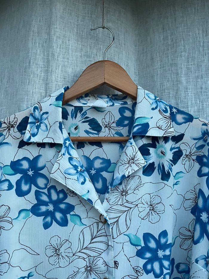 Robe fleurie en 44 - photo numéro 3