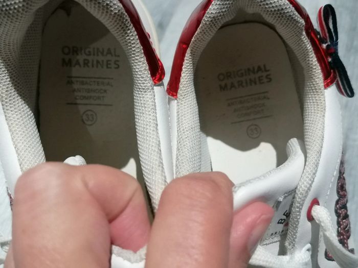 Baskets fille  T 33 👟 - photo numéro 13