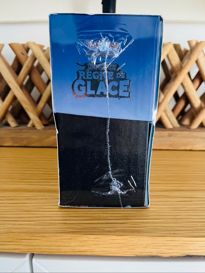 ETB règne de glace Pokémon - photo numéro 3