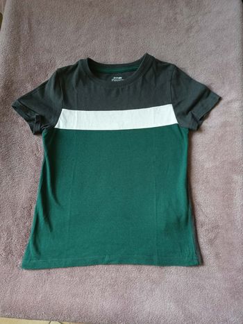 T-shirt manches courtes - Taille 6 ans.  