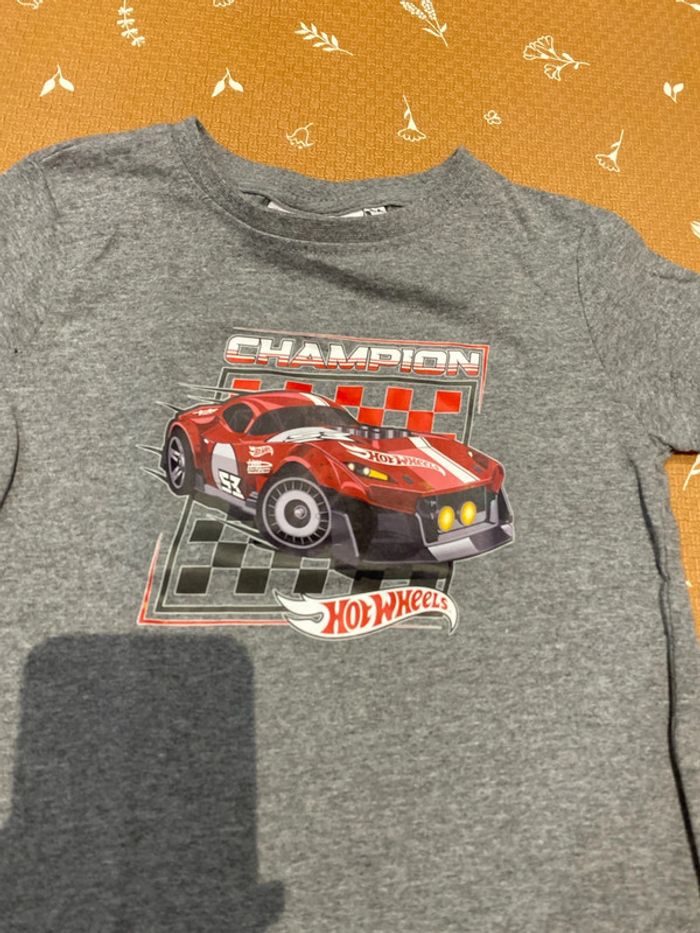 Teeshirt Hotwheels 4 ans - photo numéro 2