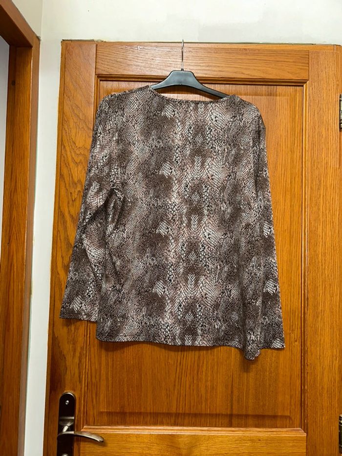 T-shirt manche longue à motif - photo numéro 3