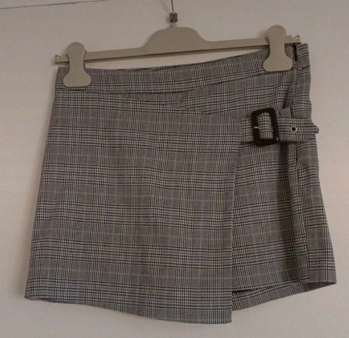 Superbe short/jupe habillé