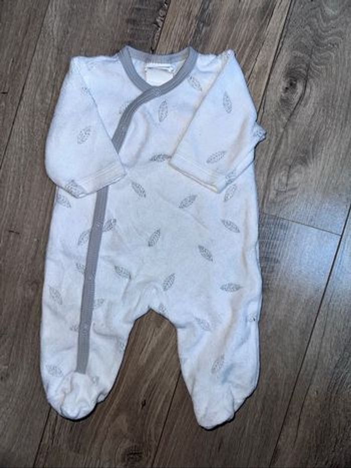 Lot pyjamas taille 1 mois - photo numéro 5