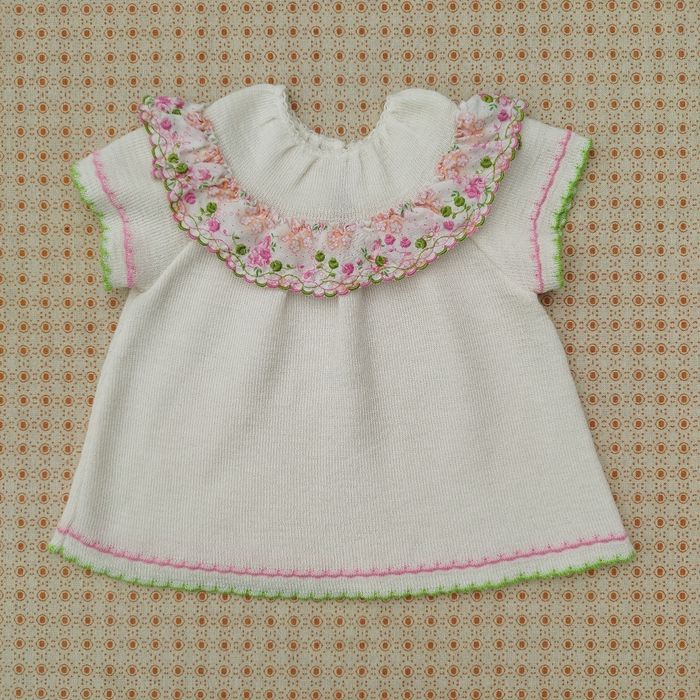 Blouse avec broderie bébé fille vintage