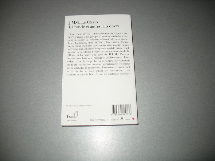 LIVRE : LA RONDE ET AUTRES FAITS DIVERS "FOLIO" - n°27 - photo numéro 2