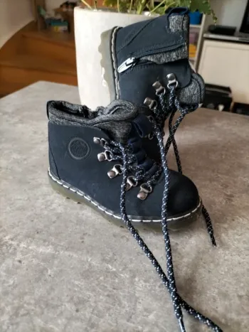 Chaussures taille 21 Zara boys