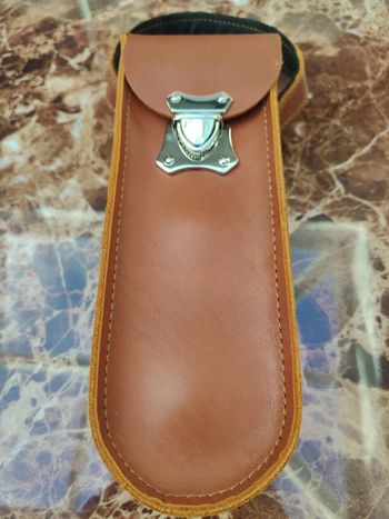 Sacoche en cuir 🎁