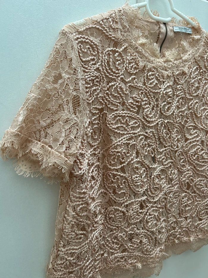 Top Zara trafaluc beige dentelles taille L haut avec zip dans le dos - photo numéro 2